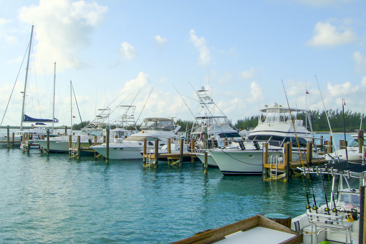 to Brown's Marina in Bimini, Bahamas. Your marina in Bimini!